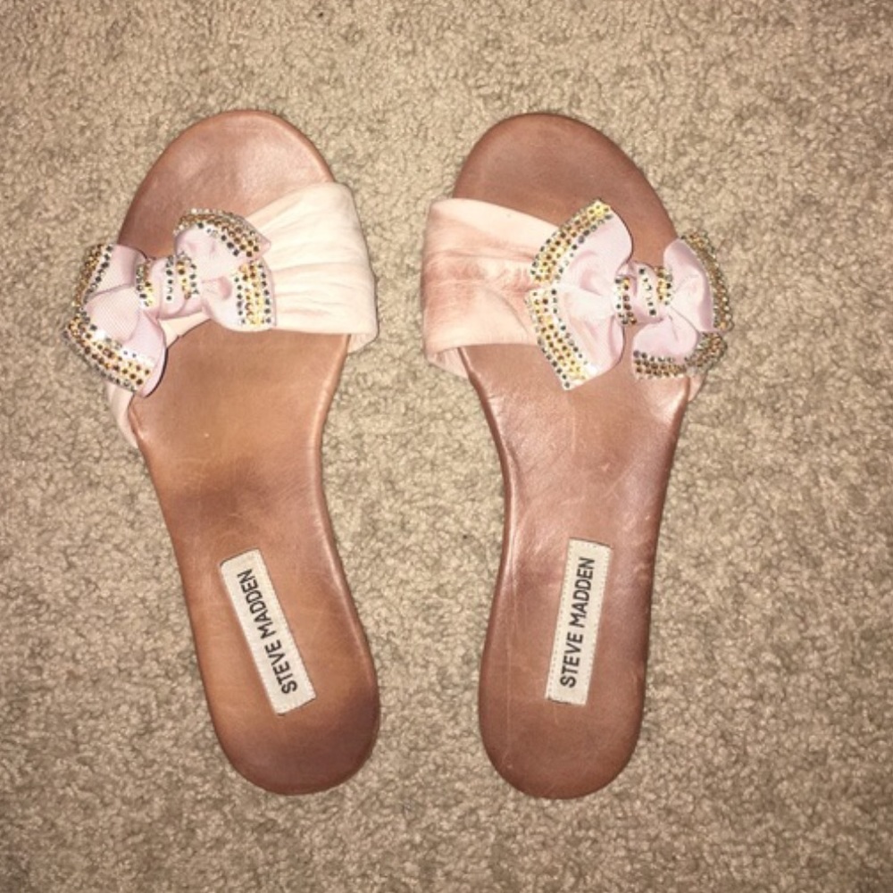 Steve Madden leather slides